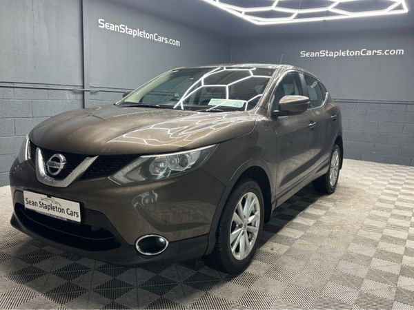 Nissan Qashqai MPV, Diesel, 2016, Brown