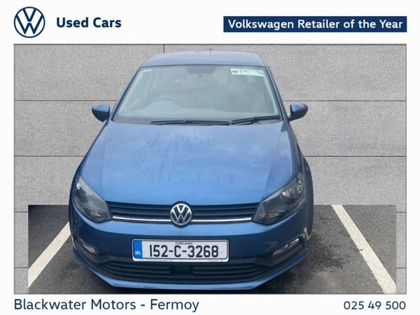 Volkswagen Polo Hatchback, Petrol, 2015, Blue