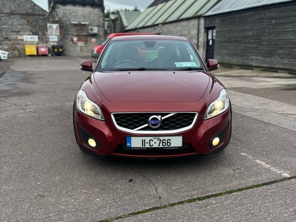 Volvo C30 Coupe, Diesel, 2011, Red