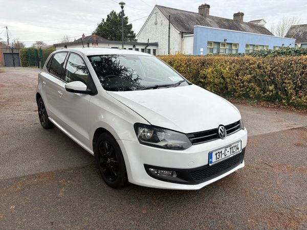Volkswagen Polo Hatchback, Petrol, 2013, White