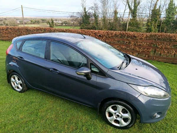 Ford Fiesta Hatchback, Petrol, 2011, Blue