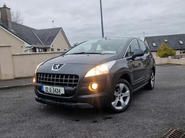 Peugeot 3008 MPV, Diesel, 2012, Grey