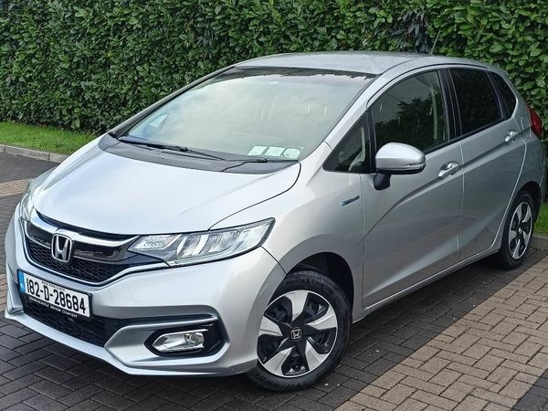 Honda Fit Hatchback, Petrol Hybrid, 2018, Silver