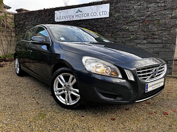 Volvo S60 Saloon, Diesel, 2013, Grey
