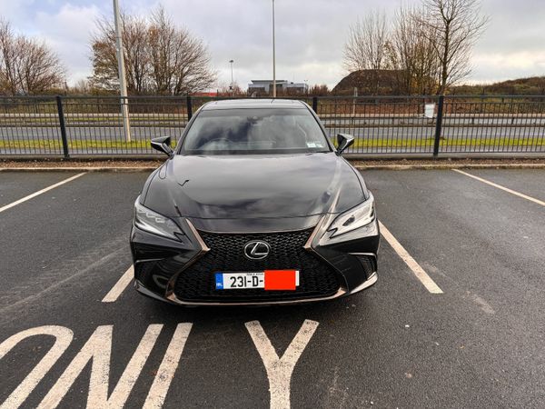Lexus ES Saloon, Petrol Hybrid, 2023, Black