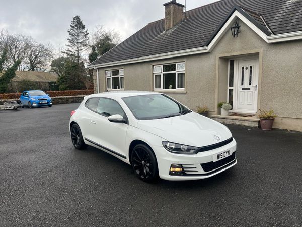 Volkswagen Scirocco Coupe, Diesel, 2014, White