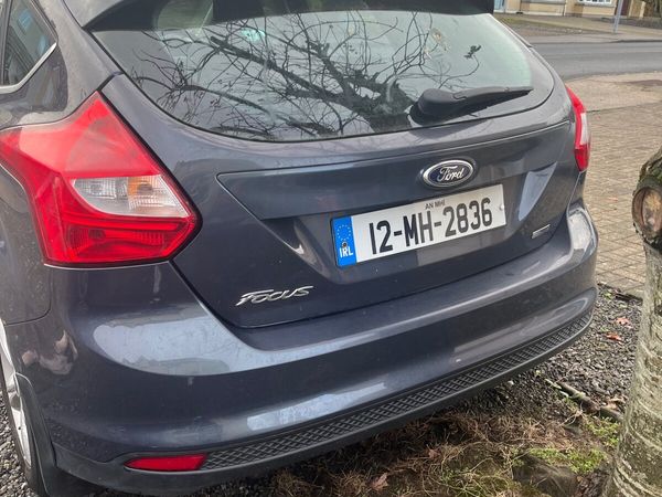 Ford Focus Hatchback, Diesel, 2012, Grey
