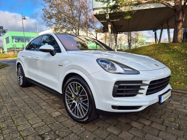 Porsche Cayenne Coupe, Petrol Plug-in Hybrid, 2023, White