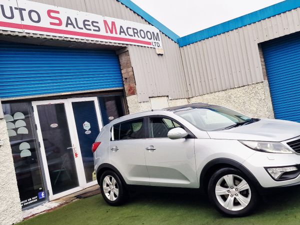 Kia Sportage SUV, Diesel, 2011, Silver