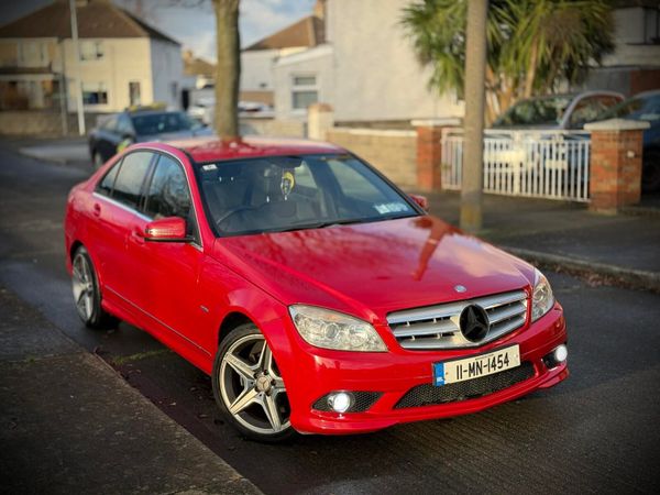 Mercedes-Benz C-Class Saloon, Diesel, 2011, Red