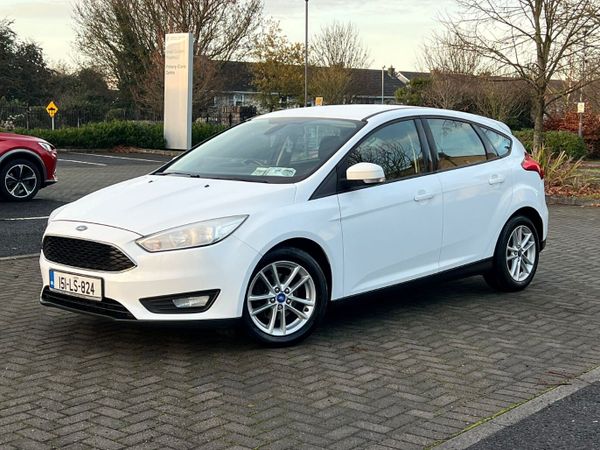 Ford Focus Hatchback, Diesel, 2015, White