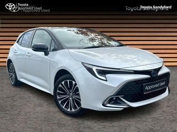 Toyota Corolla Hatchback, Petrol Hybrid, 2025, White