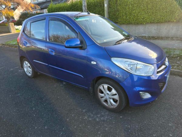 Hyundai i10 Hatchback, Petrol, 2012, Blue