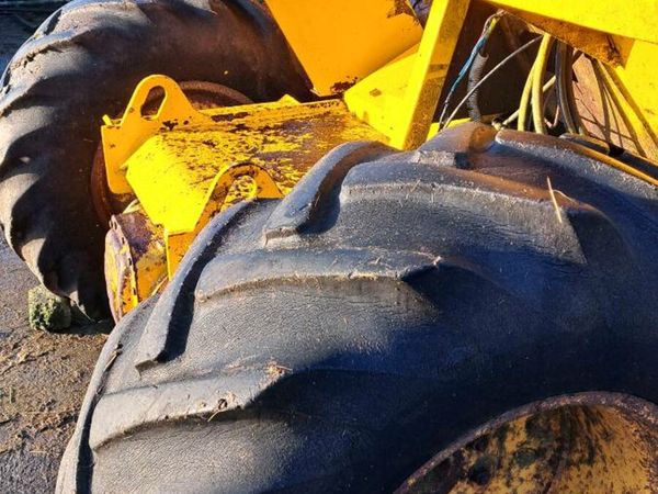 JCB 520-4 telehandler for sale in Co. Galway for €4,250 on DoneDeal
