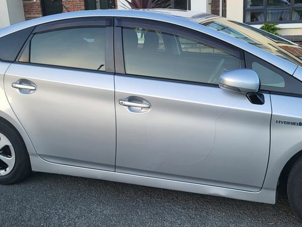 Toyota Prius Hatchback, Petrol Hybrid, 2014, Silver