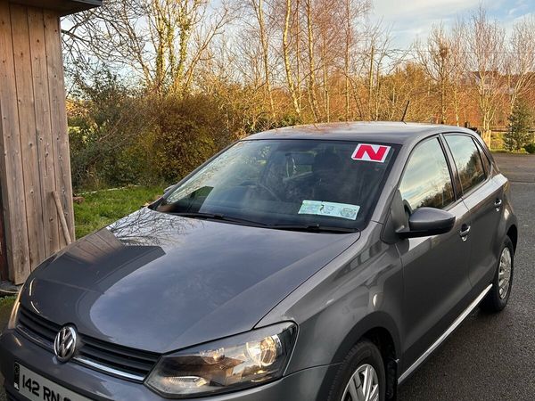 Volkswagen Polo Hatchback, Petrol, 2014, Grey