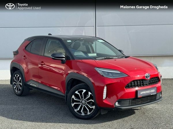 Toyota Yaris Cross Hatchback, Petrol Hybrid, 2023, Red
