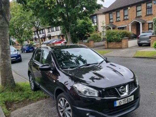 Nissan Qashqai Hatchback, Diesel, 2010, Black