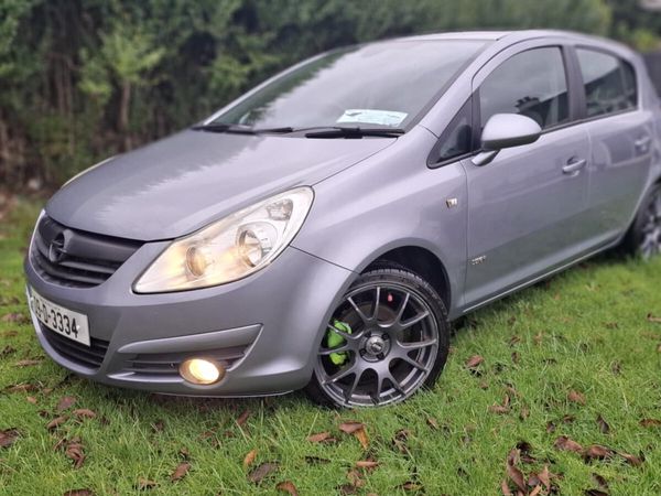 Opel Corsa Hatchback, Diesel, 2009, Silver