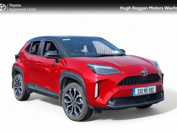 Toyota Yaris Cross Hatchback, Petrol Hybrid, 2023, Red