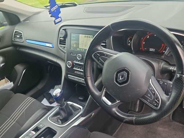 Renault Megane Hatchback, Diesel, 2017, Grey