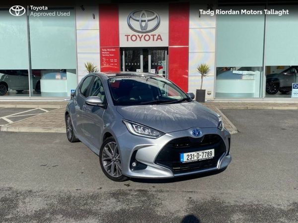 Toyota Yaris Hatchback, Petrol Hybrid, 2023, Silver