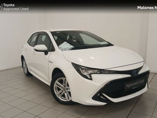 Toyota Corolla Hatchback, Petrol Hybrid, 2022, White