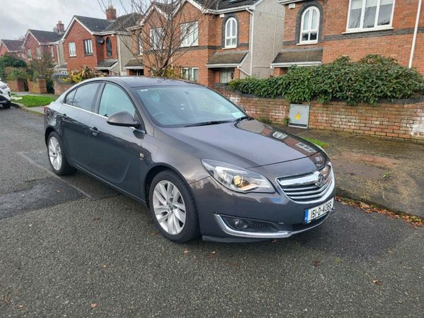 Vauxhall Insignia Hatchback, Diesel, 2015, Grey