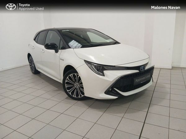 Toyota Corolla Hatchback, Petrol Hybrid, 2019, White