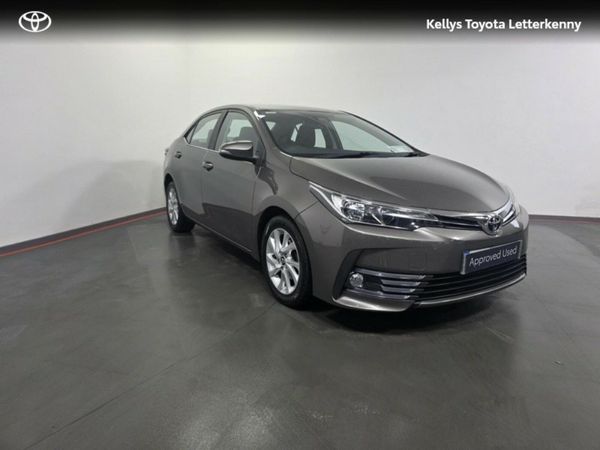 Toyota Corolla Saloon, Diesel, 2017, Grey