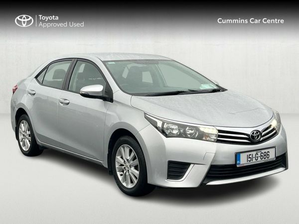 Toyota Corolla Saloon, Petrol, 2015, Silver