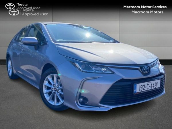 Toyota Corolla Saloon, Petrol Hybrid, 2019, Grey