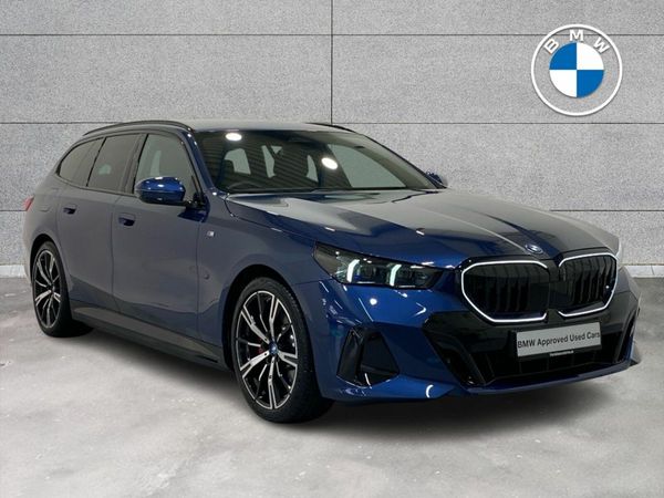 BMW 5-Series Estate, Petrol Plug-in Hybrid, 2025, Blue