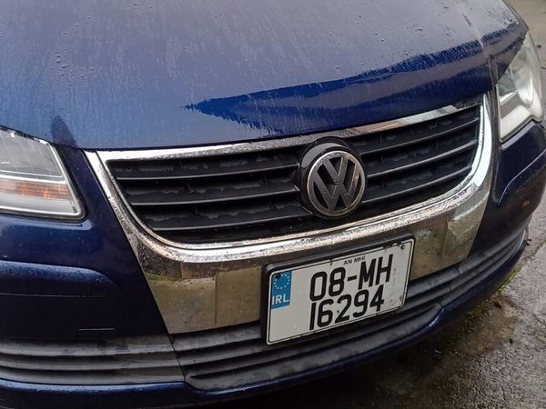 Volkswagen Touran MPV, Petrol, 2008, Blue