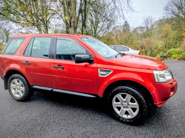 Land Rover Freelander SUV, Diesel, 2011, Red