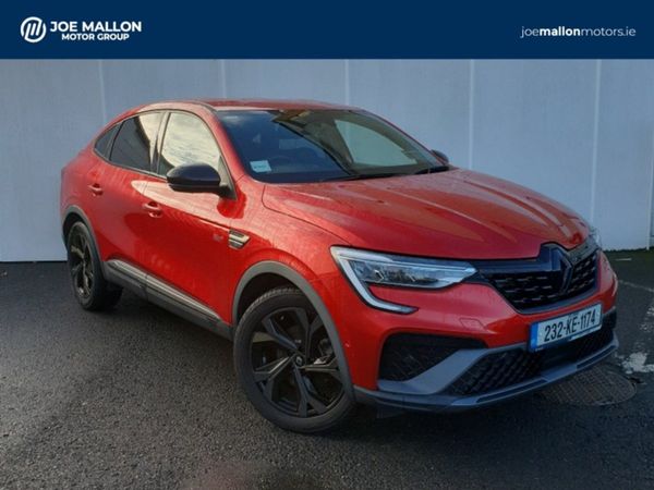 Renault Arkana Hatchback, Petrol, 2023, Red