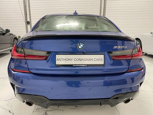 BMW 3-Series Saloon, Petrol Hybrid, 2022, Blue