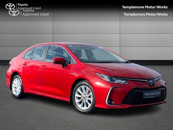 Toyota Corolla Saloon, Petrol Hybrid, 2021, Red
