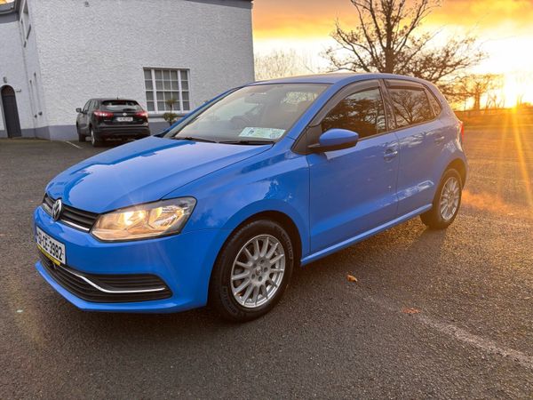 Volkswagen Polo Hatchback, Petrol, 2015, Blue