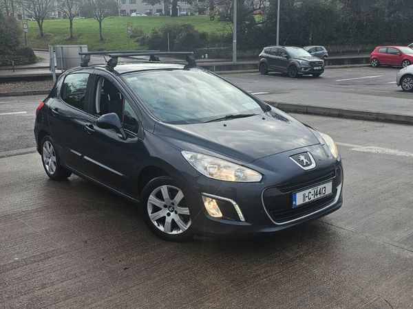 Peugeot 308 Hatchback, Diesel, 2011, Blue