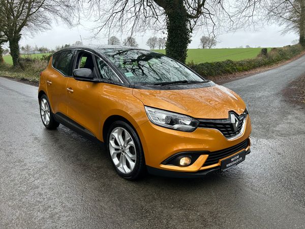 Renault Scenic MPV, Diesel, 2020, Orange