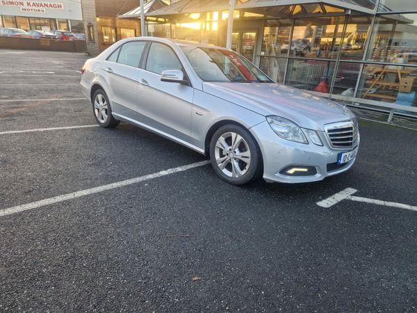 Mercedes-Benz E-Class Saloon, Diesel, 2010, Silver