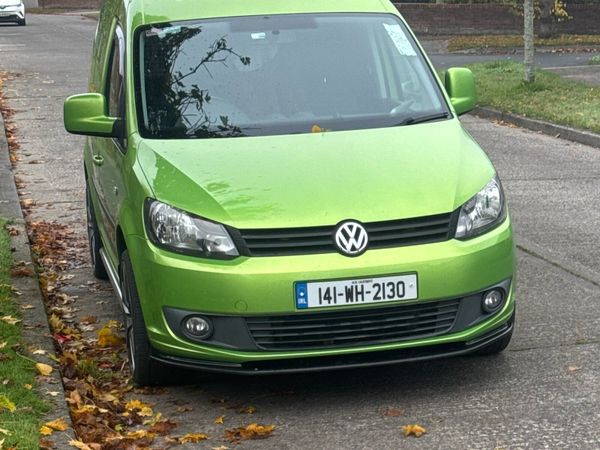 Volkswagen Caddy MPV, Diesel, 2014, Green
