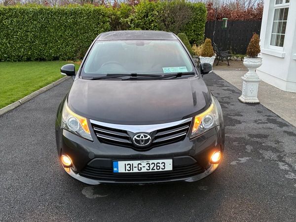 Toyota Avensis Saloon, Diesel, 2013, Black