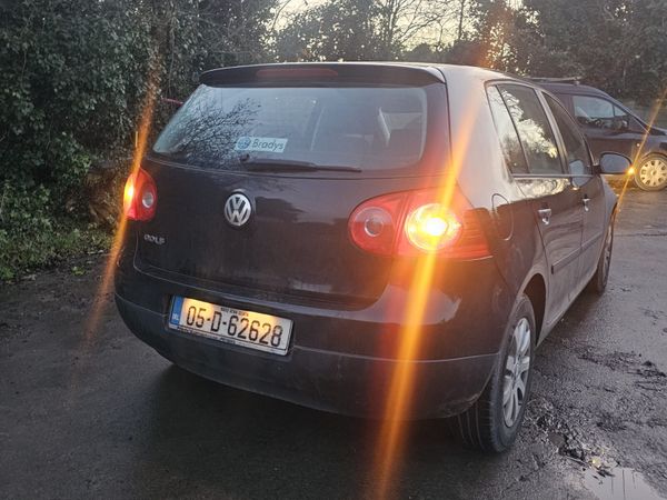 Volkswagen Golf Hatchback, Petrol, 2005, Black