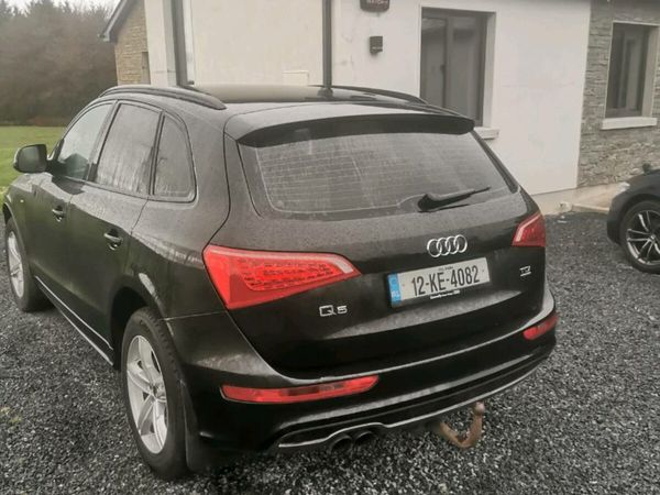 Audi Q5 SUV, Diesel, 2012, Black