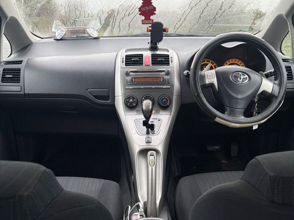 Toyota Auris Hatchback, Petrol, 2008, Grey