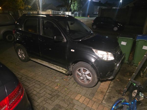 Daihatsu Terios SUV, Petrol, 2008, Black