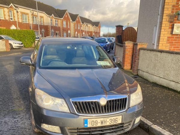 Skoda Octavia Hatchback, Diesel, 2009, Grey