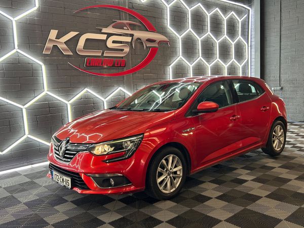Renault Megane Hatchback, Diesel, 2017, Red